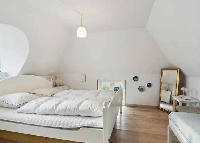 Pet Friendly In With Wifi Nordenbro Vesteregn